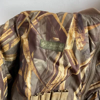993 Columbia XL Realtree Camo Jacket & Size 10 Hunting Boots