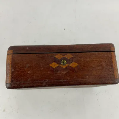 989 Antique Folk Art Inlaid Wooden Keepsake Jewelry Box