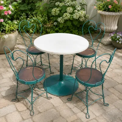 967 Vintage Wrought Iron Heart-Back Patio Dining Set – Table & 4 Chairs