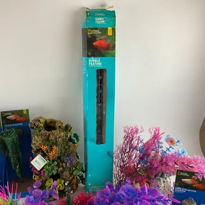 998 Large National Geographic Aquarium Décor Lot – 22 Pieces