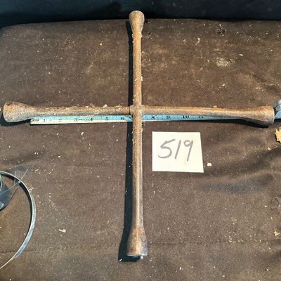 vintage 4-way lug wrench