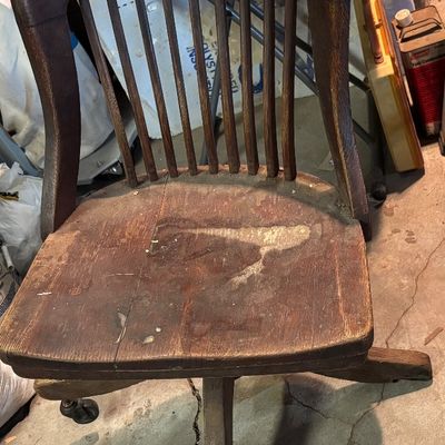 Vintage Office Chair missing a wheel