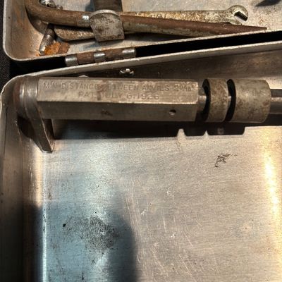 vintage AMES Micrometer Dial Indicator No. 201 set