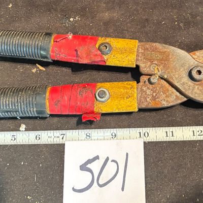 heavy-duty cable cutter