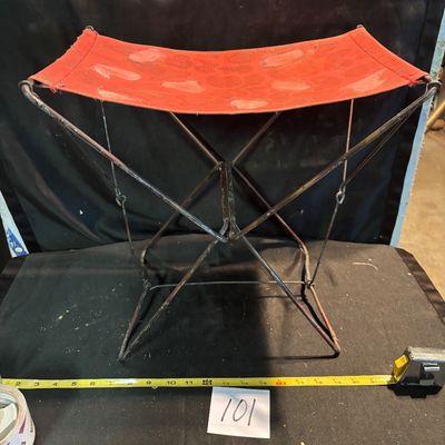 Vintage Retro Portable Folding Camping Fishing Stool Seat Red