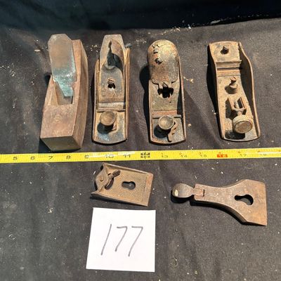 Small Plane Lot
