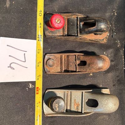Small Plane Lot