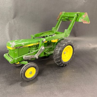 093 | John Deere | Tractor Loader | ERTL