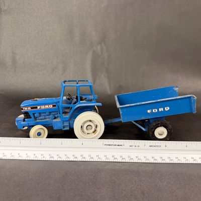 069 | Ford TW-15 Tractor and Trailer | ERTL