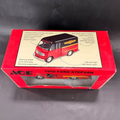 090 | 1950 Ford StepVan | Ace Hardware | 1:24