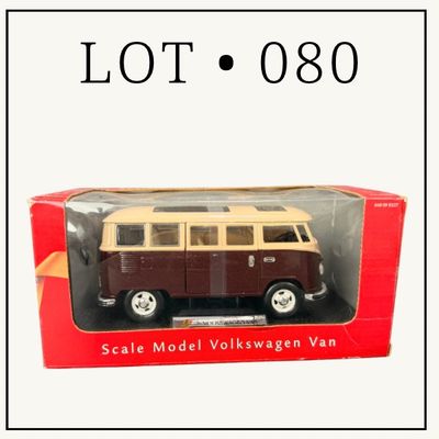080 | Volkswagen Van | Dayton's Exclusive | 1:24