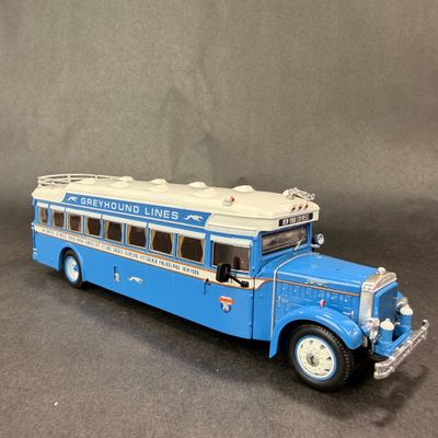 104 | Greyhound Lines | New York Express Replica