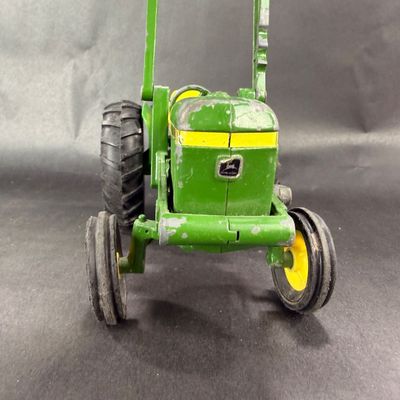 093 | John Deere | Tractor Loader | ERTL