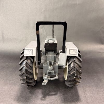 098 | White | American 60 Tractor | Die Cast Model