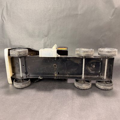061 | Overnight Express Tractor-Trailer | NYLINT