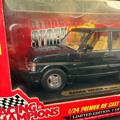 096 | Range Rover | Stock Rods Die Cast Model | 1:24