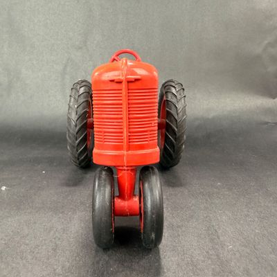 106 | Mc Cormick Farmall | International Harvester Tractor
