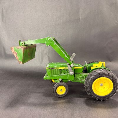 093 | John Deere | Tractor Loader | ERTL