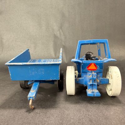 069 | Ford TW-15 Tractor and Trailer | ERTL
