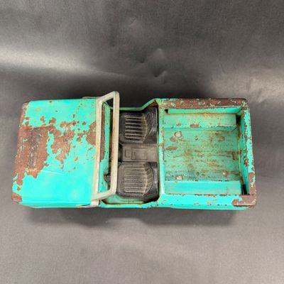 067 | Rusted-Out Teal Bronco | NYLINT