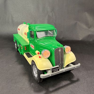 074 | Servco Gasoline Hauler Bank | Lights Up