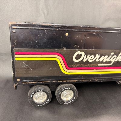 061 | Overnight Express Tractor-Trailer | NYLINT