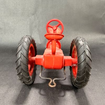 106 | Mc Cormick Farmall | International Harvester Tractor