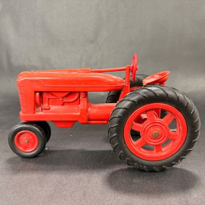 106 | Mc Cormick Farmall | International Harvester Tractor