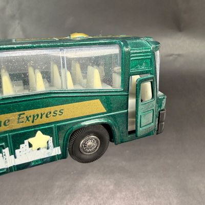 086 | Earthline Express | Coach Bus