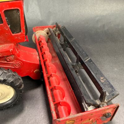 059 | International Axial Flow Combine | ERTL | 1:32