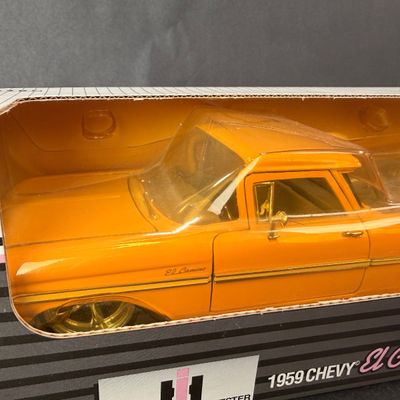 094 | 1959 Chevy El Camino | International Harvester | Bank
