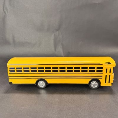 087 | Blue Bird School Bus | Bank