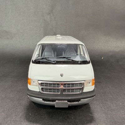 108 | 1993 Dodge | York Service Van | First Gear