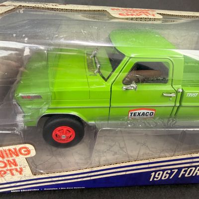 066 | 1967 Ford F-100 | Texaco | Running on Empty
