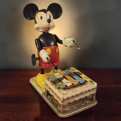 1950S WALT DISNEY TIN WINDUP MICKEY MOUSE XYLOPHONE