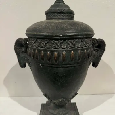 Decorative Ram Head Urn Statue – Neoclassical Pedestal Accent