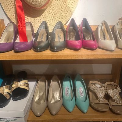 Sale Photo Thumbnail #510