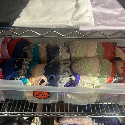 Sale Photo Thumbnail #480