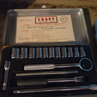 CRAFT Industrial Tools 17-Piece 1/4" Drive Socket Wrench Set