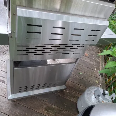Ducane Propane Grill W/Accessories