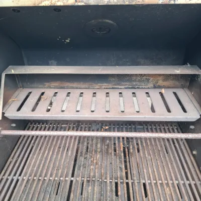 Ducane Propane Grill W/Accessories