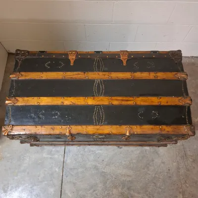 Eggeman Duguid & Co. Wall Trunk