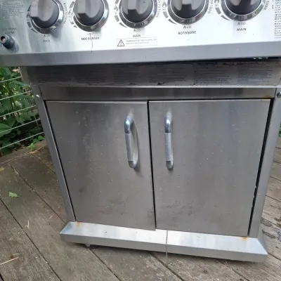 Ducane Propane Grill W/Accessories