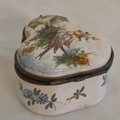 Four Hand-Painted Porcelain Trinket Boxes by Herend & More (LR-JS)