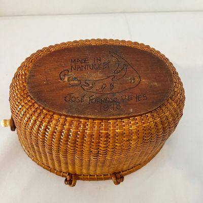 1978 Jose Formoso Reyes Nantucket "Friendship" Basket Purse (K-KA)