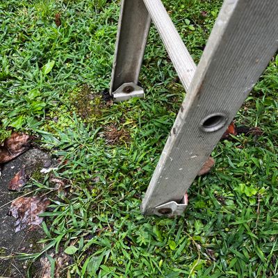 Metal A-Frame & Extension Ladders (S-KA)