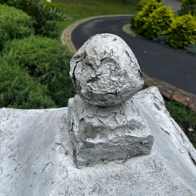 Large Concrete Pagoda Lantern (FY-KA)
