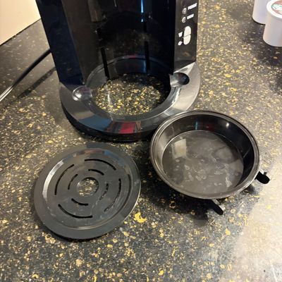 Bella Single Serve Coffee Maker, Cuisinart Toaster & More Small Appliances (K-BC)