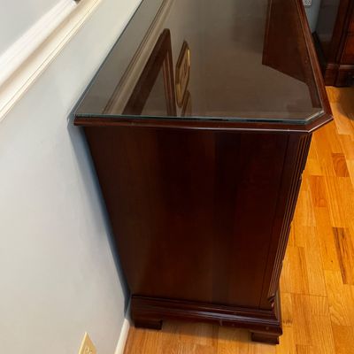 Kincaid Queen Anne Style Dresser (BR1-KA)