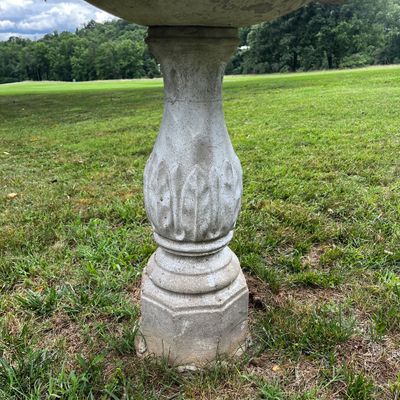 Traditional Concrete Bird Bath (BP-KA)